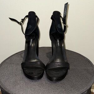 Nine West Elegant Black Heels with Ankle Strap